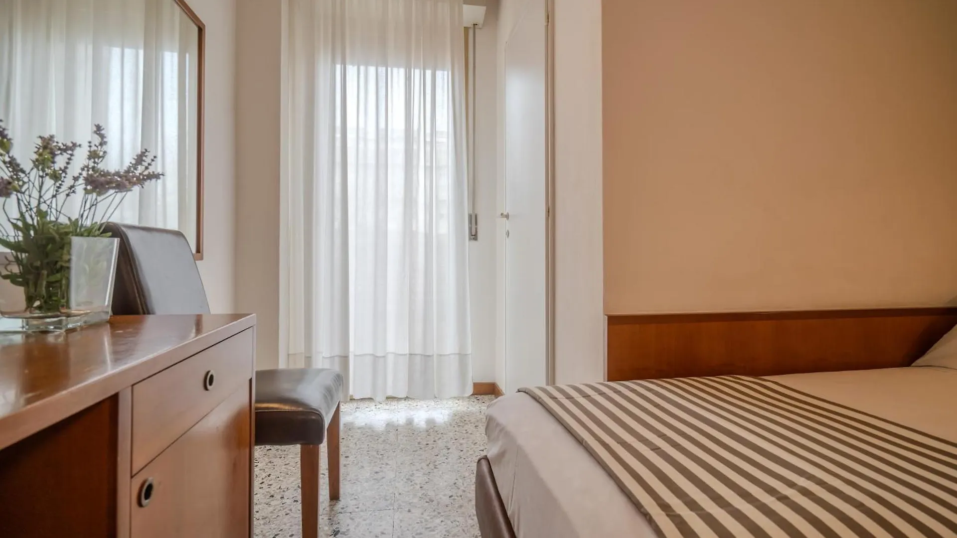 Hotel Mia Rimini 3*,  Italy